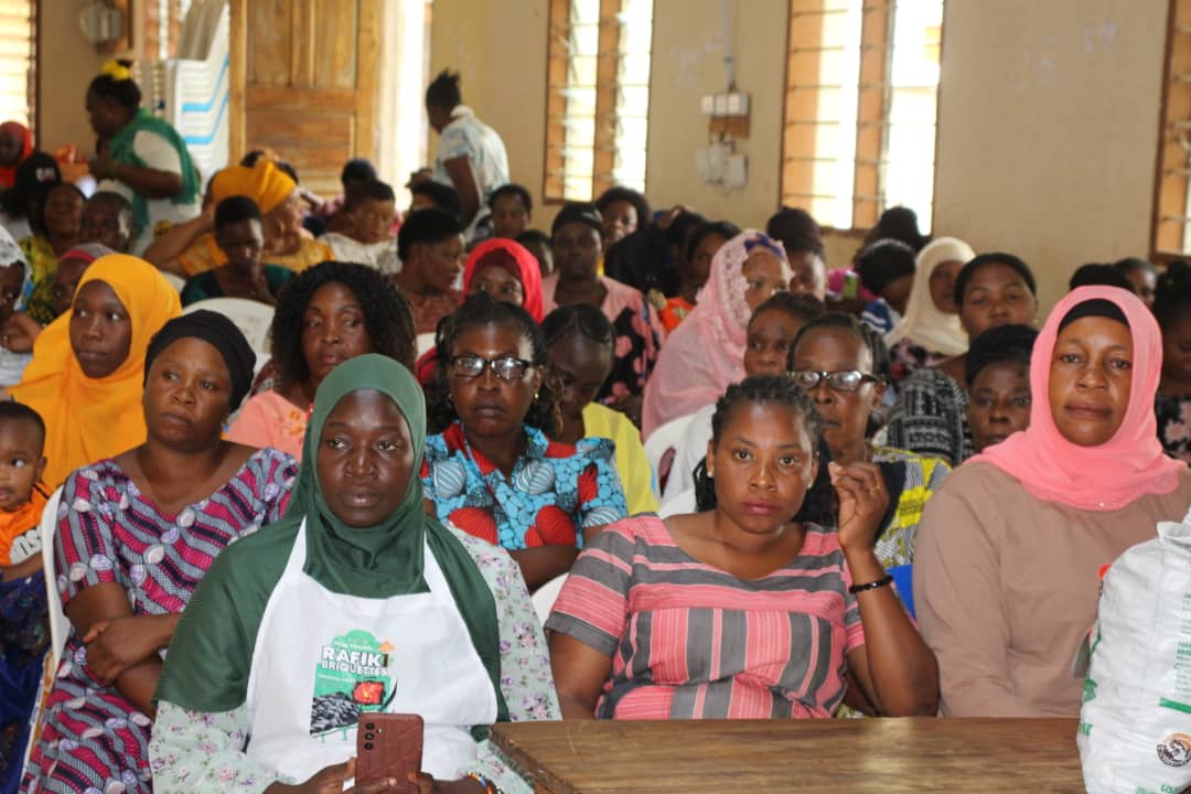 Sifa za Wanawake wa Simiyu