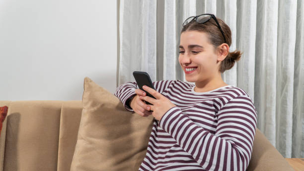 Sms tamu za kumtumia rafiki yako